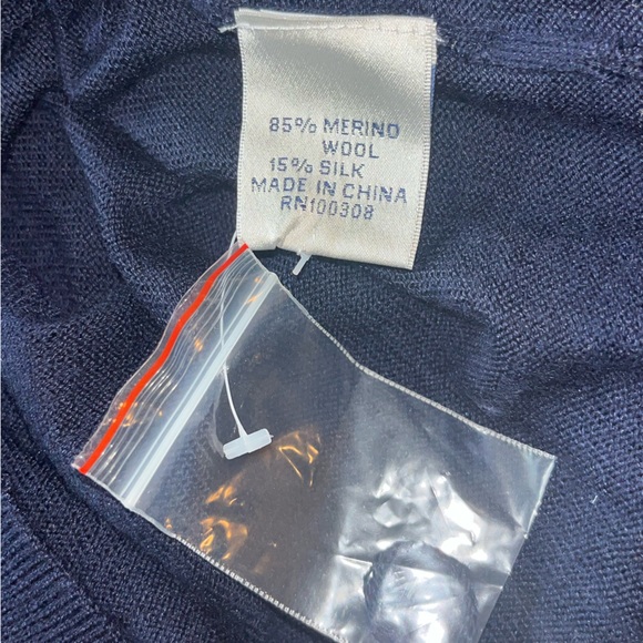 COPY - Peter Millar Quarter Zip Sweater! - Picture 4 of 5